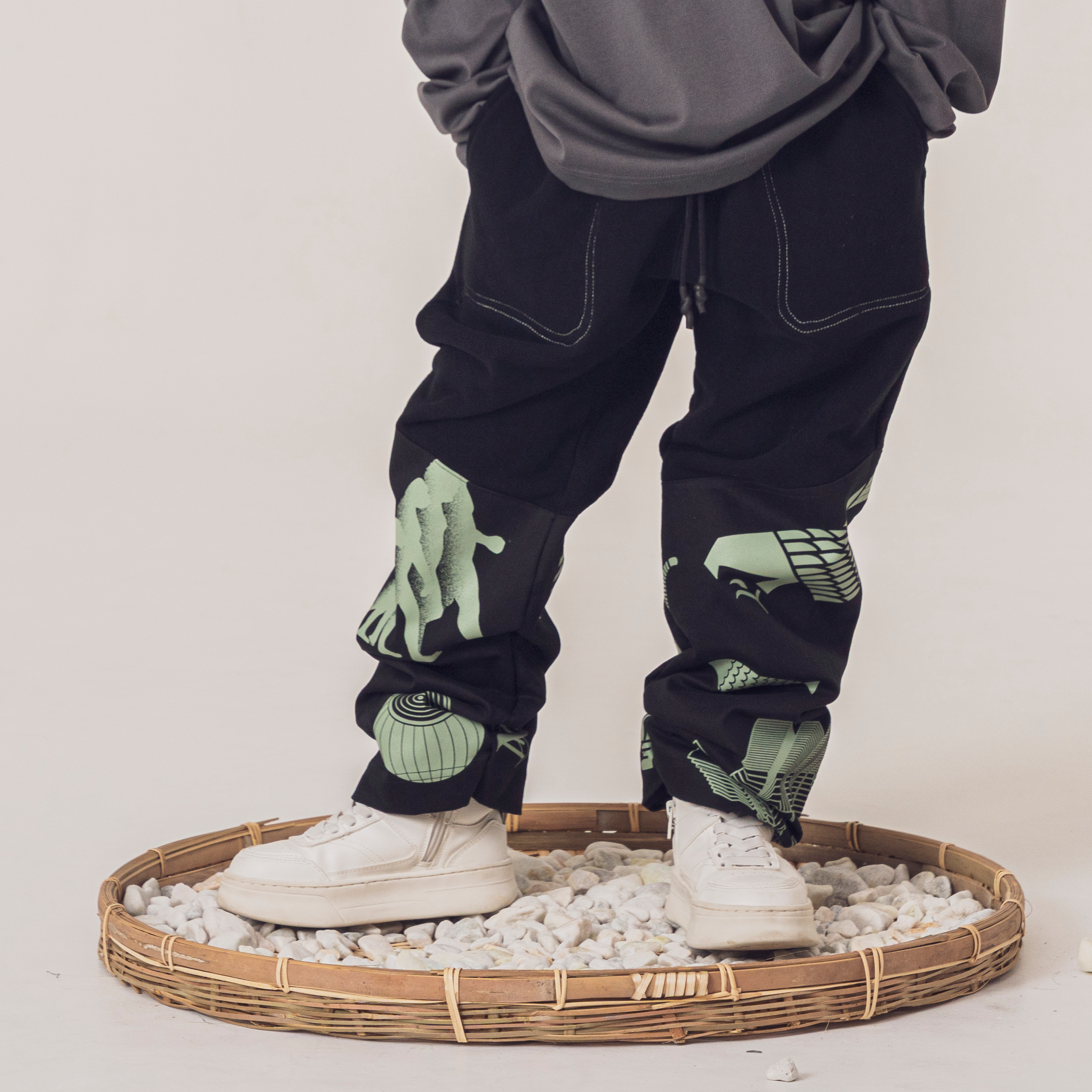 Print Sweat Pants – FU-AH