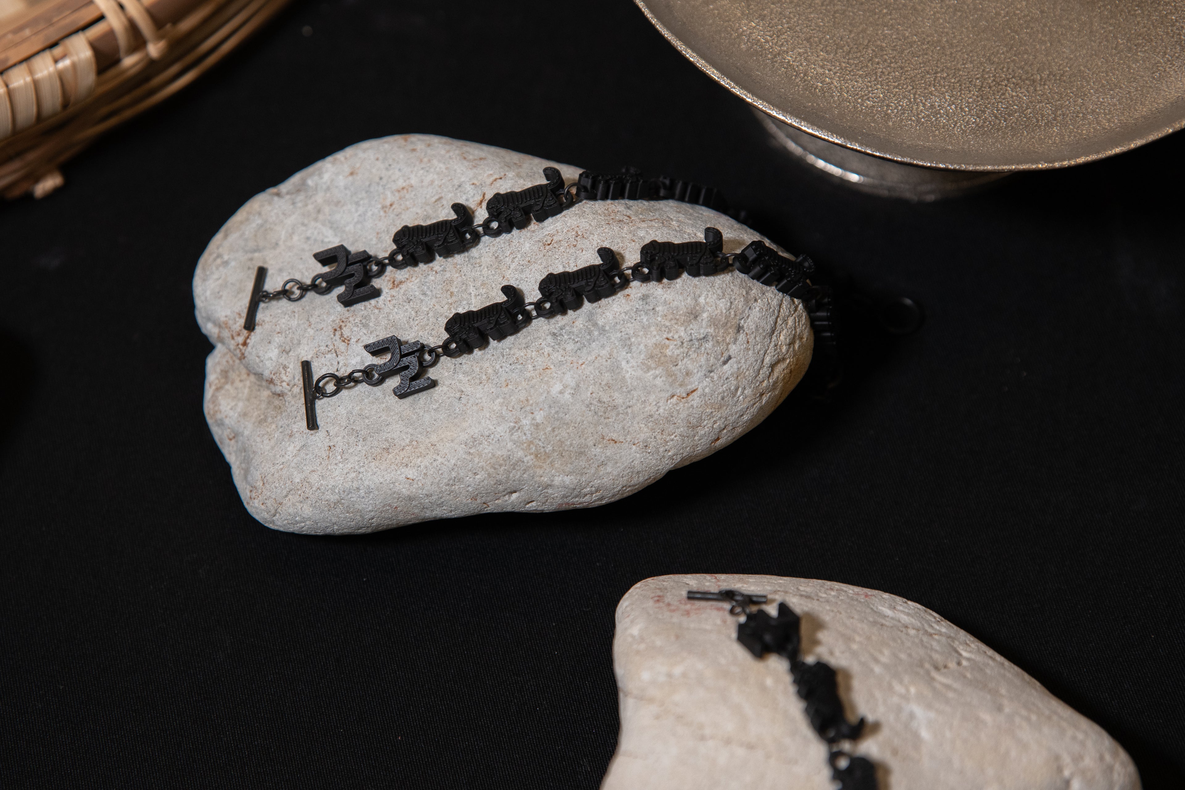 Toratachi no Bracelet